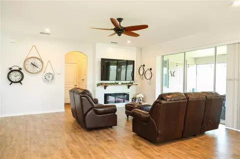 Living - 5416 Carrara Ct, Saint Cloud, FL 34771 photo 2 of 4