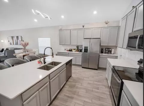 Kitchen - 771 Hitch Loop, Saint Cloud, FL 34772 photo 2 of 3