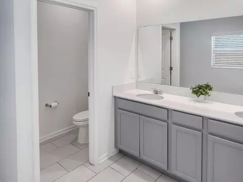 Bath - 771 Hitch Loop, Saint Cloud, FL 34772 photo 4 of 4