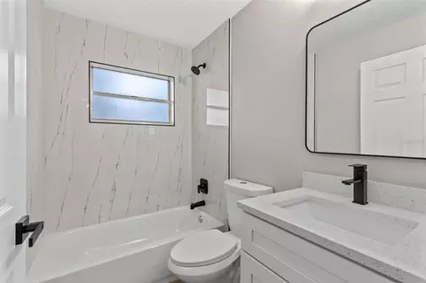 Bath - 910 Whisler Ct, Saint Cloud, FL 34769 photo 1 of 3
