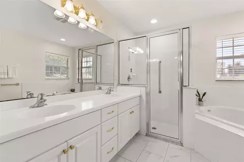 Bath - 5689 Merlin Way, Saint Cloud, FL 34772 photo 1 of 4
