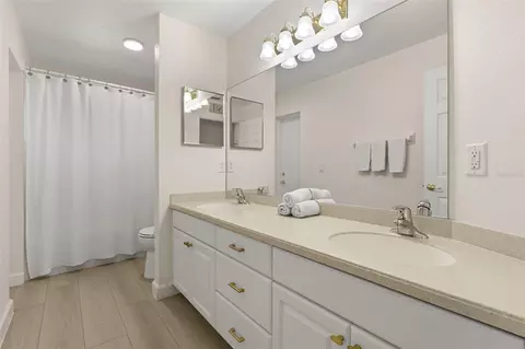 Bath - 5689 Merlin Way, Saint Cloud, FL 34772 photo 4 of 4
