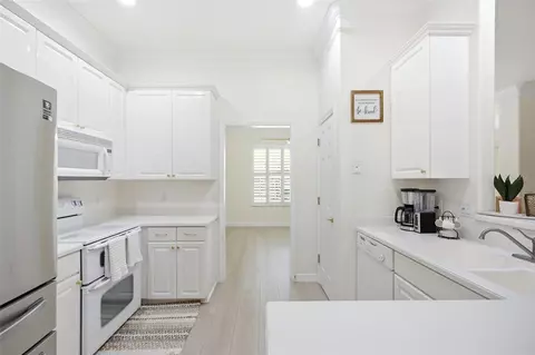 Kitchen - 5689 Merlin Way, Saint Cloud, FL 34772 photo 1 of 3