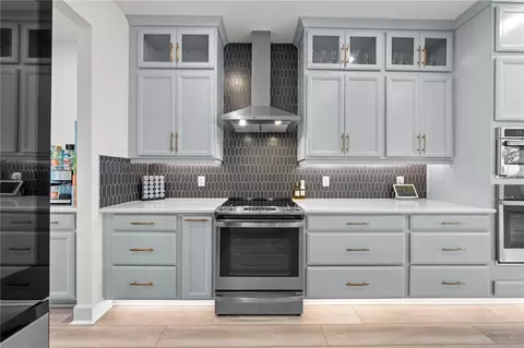 Kitchen - 4979 Rain Shadow Dr, Saint Cloud, FL 34772 photo 3 of 12