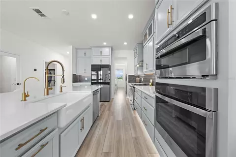 Kitchen - 4979 Rain Shadow Dr, Saint Cloud, FL 34772 photo 5 of 12