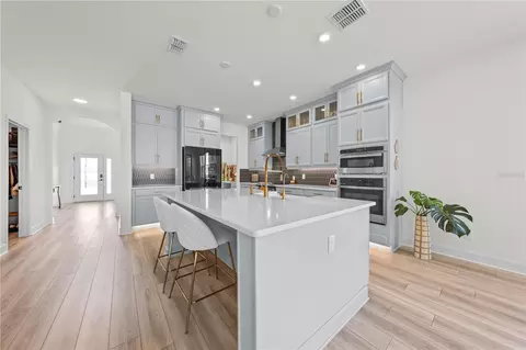 Kitchen - 4979 Rain Shadow Dr, Saint Cloud, FL 34772 photo 11 of 12
