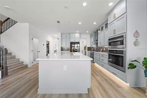 Kitchen - 4979 Rain Shadow Dr, Saint Cloud, FL 34772 photo 6 of 12