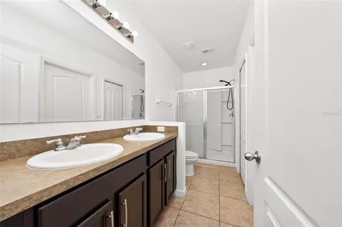Bath - 5590 Silver Thistle Ln, Saint Cloud, FL 34772 photo 1 of 2