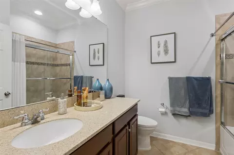 Bath - 3942 Eternity Cir, Saint Cloud, FL 34772 photo 2 of 2