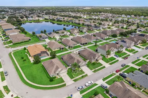 View/Area - 3942 Eternity Cir, Saint Cloud, FL 34772 photo 6 of 14
