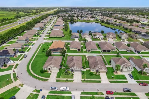 View/Area - 3942 Eternity Cir, Saint Cloud, FL 34772 photo 7 of 14