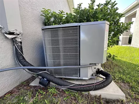 Exterior - 5189 Barombi Bnd, Saint Cloud, FL 34772 photo 6 of 7