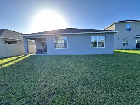 Exterior - 5189 Barombi Bnd, Saint Cloud, FL 34772 photo 4 of 7