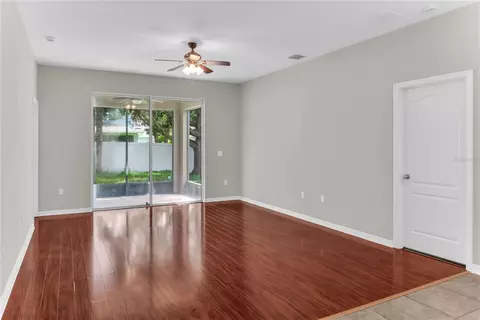 Living - 847 Ayden Oak Ln, Ocoee, FL 34761 photo 8 of 10
