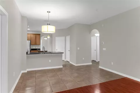 Living - 847 Ayden Oak Ln, Ocoee, FL 34761 photo 5 of 10