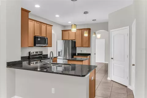 Kitchen - 847 Ayden Oak Ln, Ocoee, FL 34761 photo 5 of 5