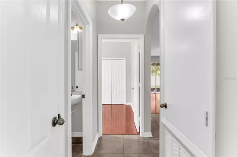Entry Way - 847 Ayden Oak Ln, Ocoee, FL 34761 photo 3 of 3