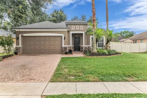Exterior - 847 Ayden Oak Ln, Ocoee, FL 34761 photo 4 of 11
