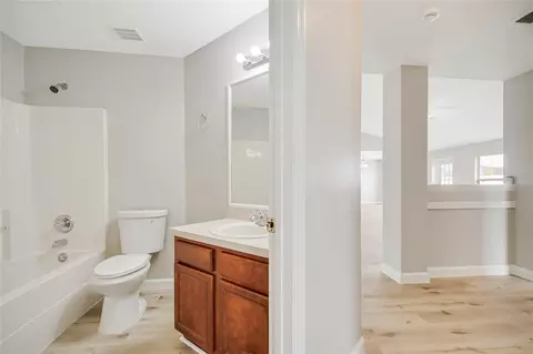 Entry Way - 3207 Slate Rd, Saint Cloud, FL 34772 photo 4 of 8