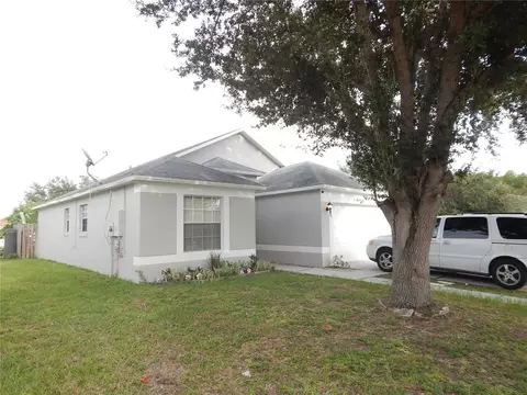 Exterior - 3434 Cypress Point Cir, Saint Cloud, FL 34772 photo 2 of 3