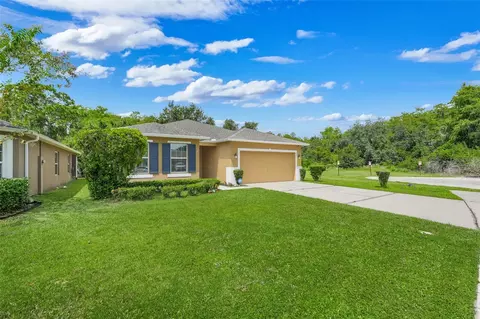 Exterior - 221 Daigledog St, Saint Cloud, FL 34772 photo 3 of 7