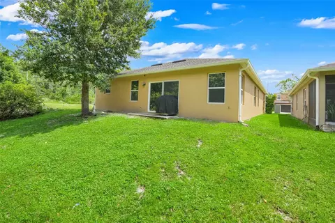 Exterior - 221 Daigledog St, Saint Cloud, FL 34772 photo 6 of 7