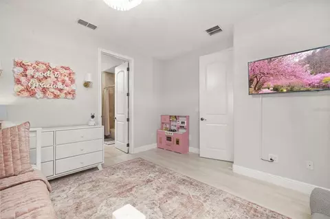Bedroom - 5526 Marleon Dr, Windermere, FL 34786 photo 9 of 12