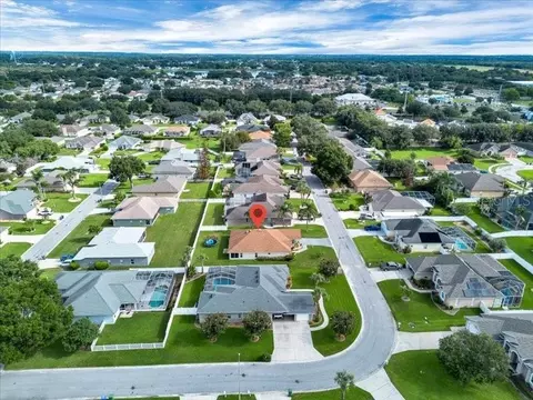 View/Area - 344 Ruby Lake Loop, Winter Haven, FL 33884 photo 5 of 10