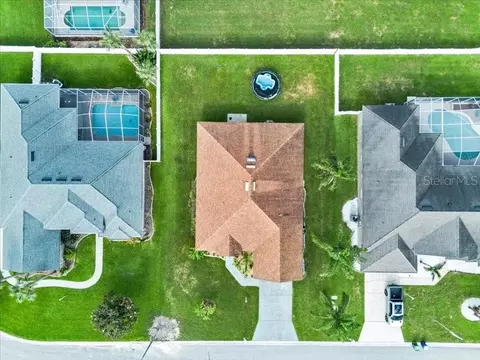 View/Area - 344 Ruby Lake Loop, Winter Haven, FL 33884 photo 2 of 10