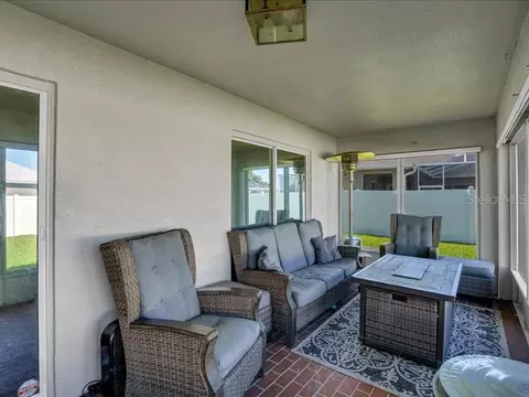 Exterior - 344 Ruby Lake Loop, Winter Haven, FL 33884 photo 6 of 11