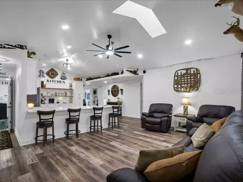 Kitchen - 344 Ruby Lake Loop, Winter Haven, FL 33884 photo 8 of 8