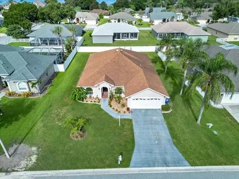 View/Area - 344 Ruby Lake Loop, Winter Haven, FL 33884 photo 1 of 10