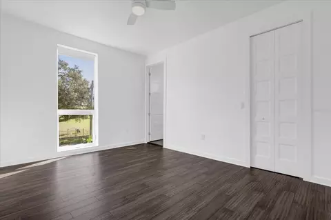 Bedroom - 501 Chastain Rd, Seffner, FL 33584 photo 4 of 6