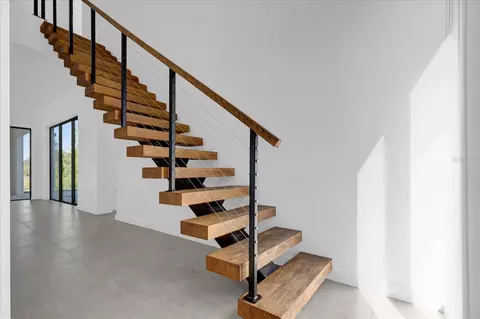 Entry Way - 501 Chastain Rd, Seffner, FL 33584 photo 1 of 2