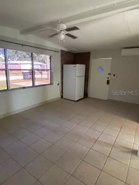Living - 919 Columbia Ave, Saint Cloud, FL 34769 photo 2 of 2