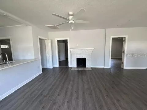 295 S Oak Ave, Bartow, FL 33830 photo 3