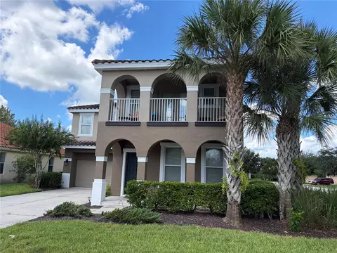 4136 Oaktree Dr, Davenport, FL 33837