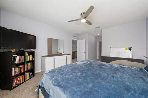 Bedroom - 2822 Harmonia Hammock Rd, Harmony, FL 34773 photo 2 of 6