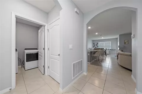 Entry Way - 2822 Harmonia Hammock Rd, Harmony, FL 34773 photo 5 of 8