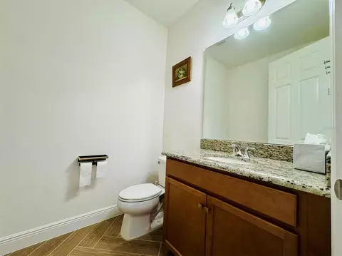Bath - 5019 Down Ct, Saint Cloud, FL 34772 photo 1 of 6