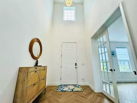 Entry Way - 5019 Down Ct, Saint Cloud, FL 34772 photo 1 of 1