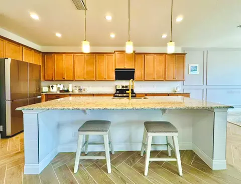 Kitchen - 5019 Down Ct, Saint Cloud, FL 34772 photo 4 of 4