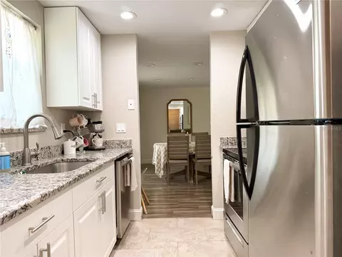 Kitchen - 4321 Peacock Rd, Spring Hill, FL 34608 photo 1 of 6