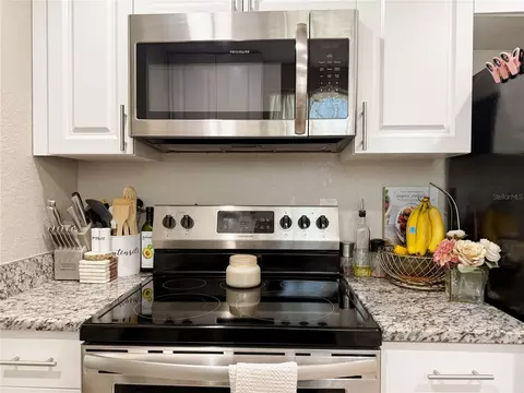 Kitchen - 4321 Peacock Rd, Spring Hill, FL 34608 photo 3 of 6
