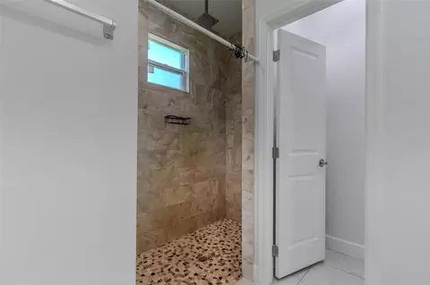 Bath - 9505 Luna Dr, Saint Cloud, FL 34773 photo 2 of 3