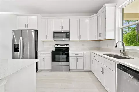 Kitchen - 9505 Luna Dr, Saint Cloud, FL 34773 photo 1 of 2