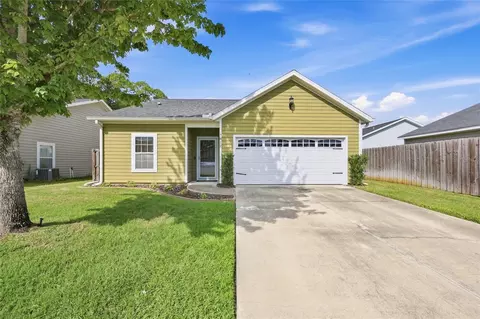 7812 NW 21st Dr, Gainesville, FL 32609