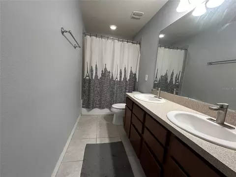 Bath - 3949 Baja Dr, Saint Cloud, FL 34772 photo 3 of 4
