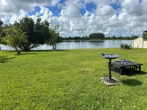 Exterior - 3949 Baja Dr, Saint Cloud, FL 34772 photo 5 of 11