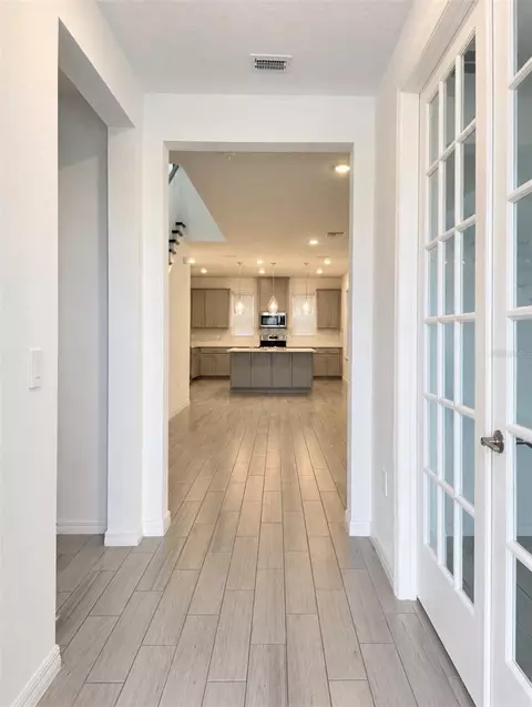 Entry Way - 5136 Goldfinch Dr, Saint Cloud, FL 34771 photo 4 of 6